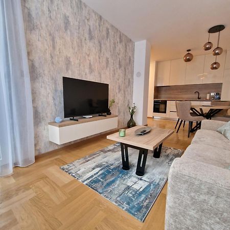 Moments Banja Luka Apartment Exterior photo